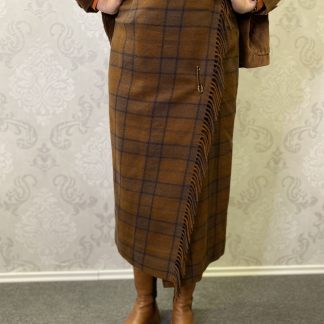 Volneno vintage krilo